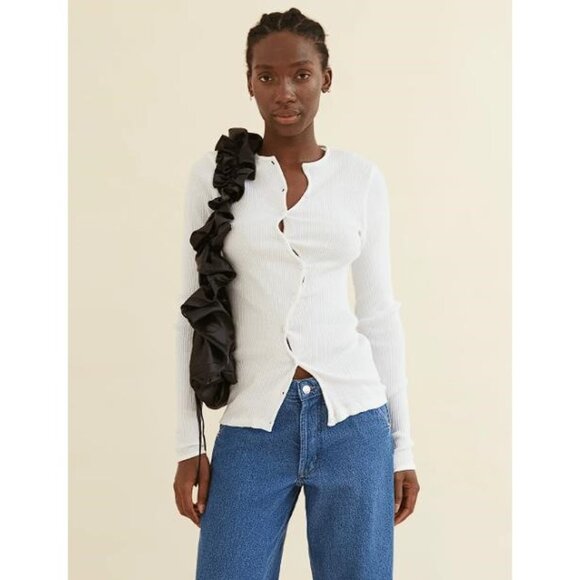 White asymmetrical cardigan sweater - Picture 3 of 7